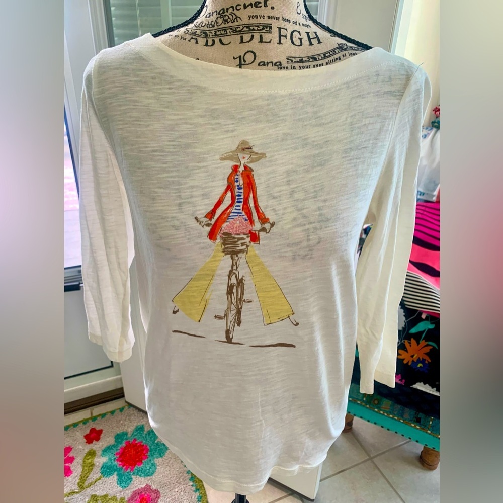 Ann Taylor Graphic Tee